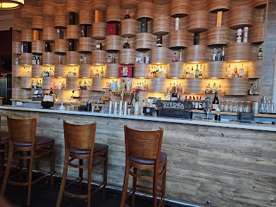 Bacco Pizzeria & Wine Bar