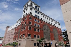 Chestnut Street Garage - Lot #138