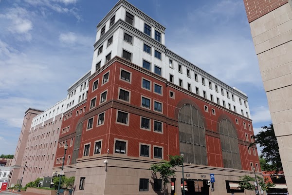 Chestnut Street Garage - Lot #138