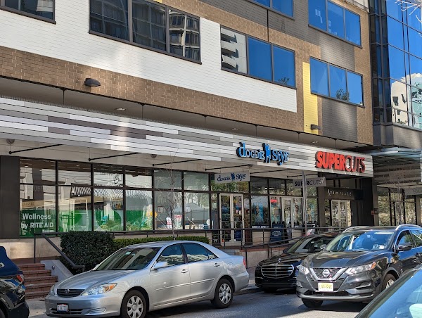 Doggie Style Pets Fairmount