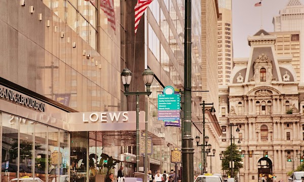 Loews Philadelphia Hotel