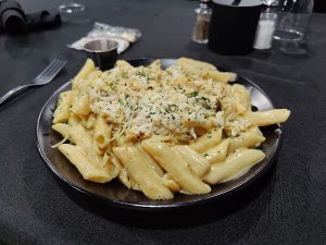 Men In The Kitchen Restaurant & Lounge