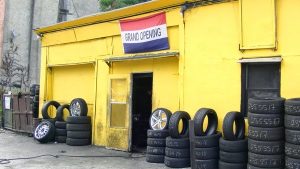 TAVERAS TIRES LLC
