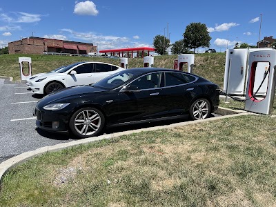 Tesla Supercharger (Shops At Susquehanna)