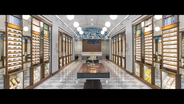 Warby Parker Walnut St.